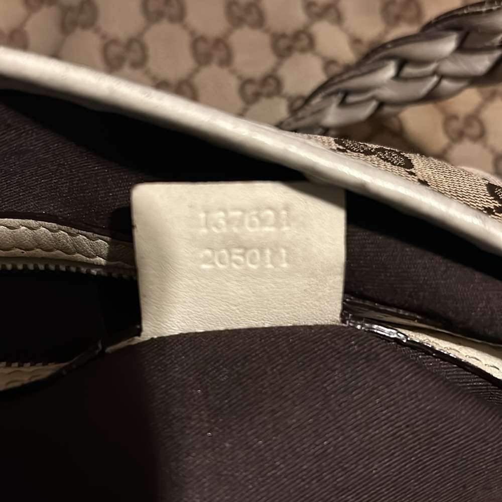 GUCCI BAG - Picture 10 of 11